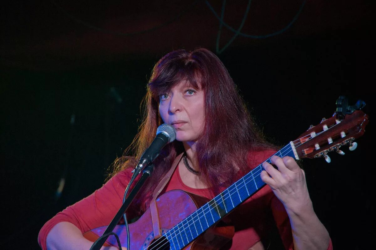 Песни ветрова. Стих песня. Песни ветрова. Гитара по кругу. Скорпионс винд оф ченч.