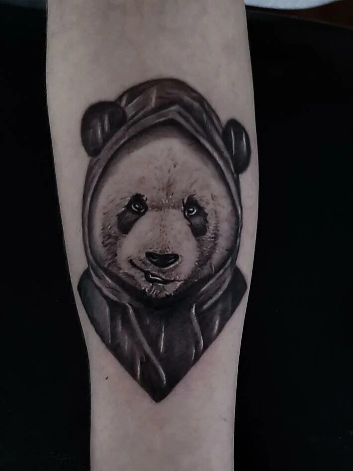 Тату панда на руке для девушек. Тату панда. Тату панда на руке. Тату панда на руке. Тату панда.