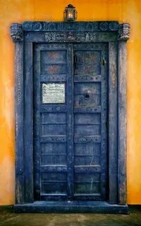 Travel doors
