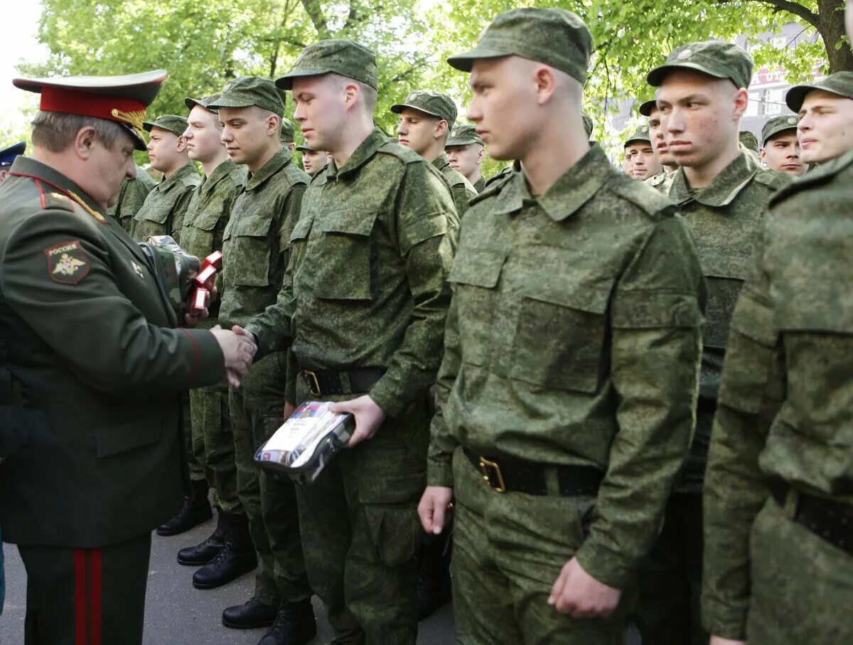 Замена военного. Президентский полк форма призывников. Военные сборы Военная Кафедра. Стрижка для военной кафедры. Военная Кафедра мобилизация.