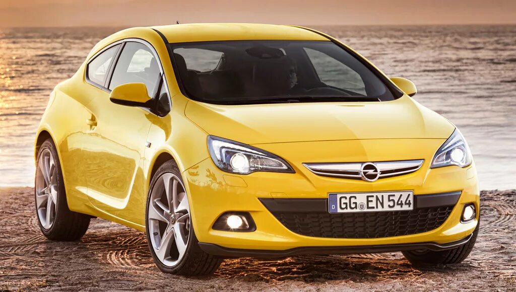 Купить опель в казахстане. Opel Astra GTC 2011.