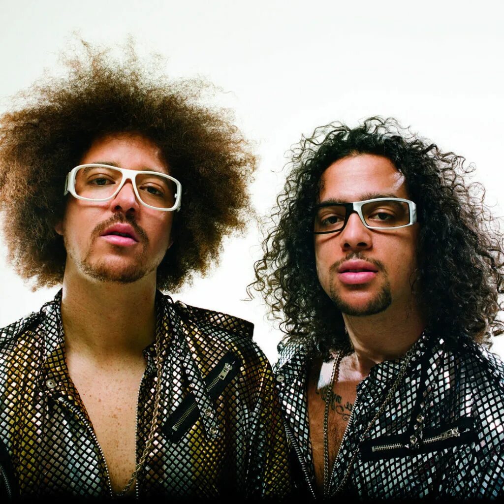 Группа LMFAO. LMFAO дуэт. LMFAO братья. LMFAO 2022.