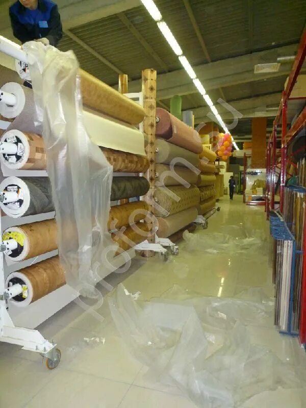 Можно ли хранить линолеум в рулоне. Хранение линолеума на складе. Хранение линолеума на складе. Можно ли хранить линолеум в рулоне. Можно ли хранить линолеум в рулоне.