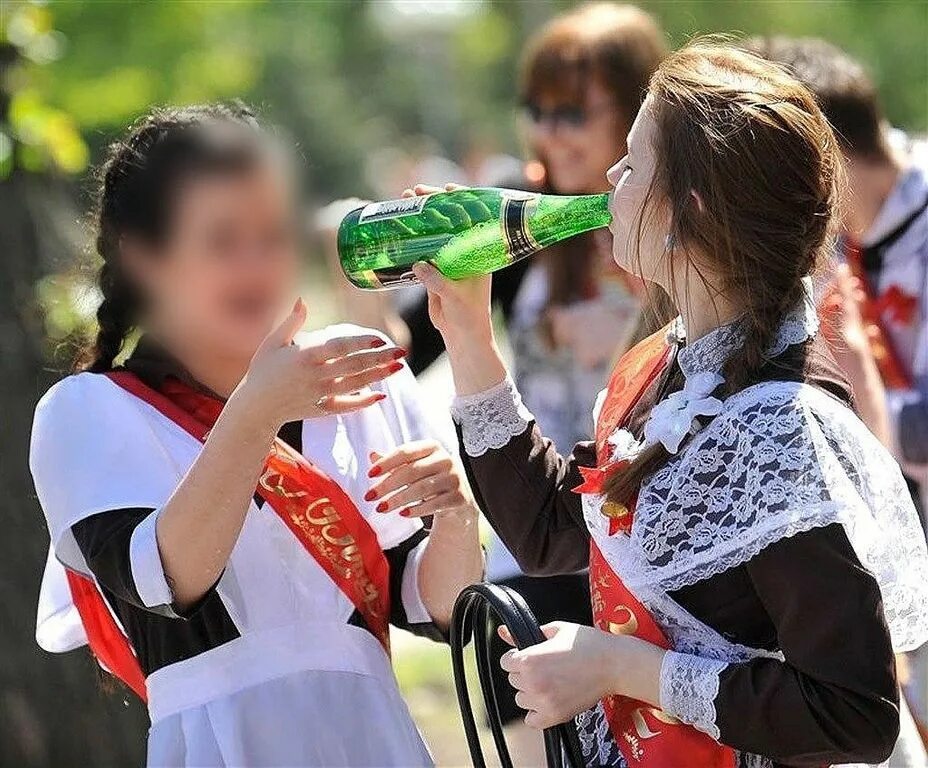 анекдоты в картинках смешные. демотиваторы выпускной. последние смешные. прикольные демы.