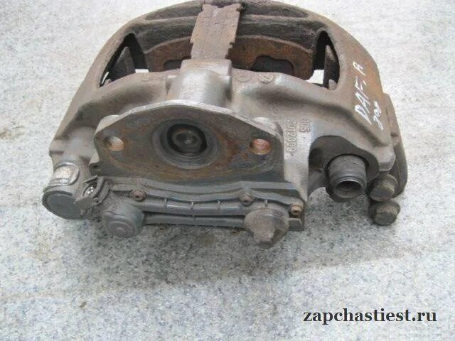 Суппорт даф 105 передний. Суппорт даф 105 задний. Суппорт daf 105. Датчик на суппорте даф 105. Колодки тормозные даф 105 артикул.