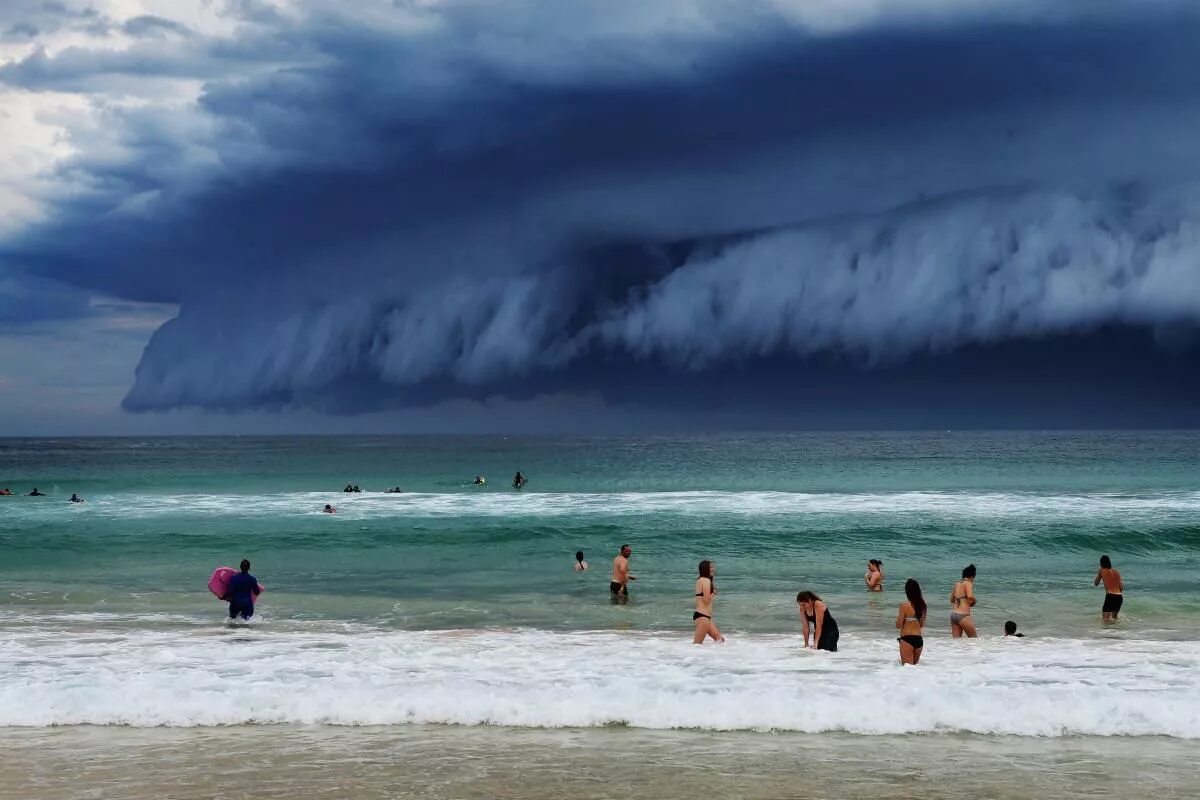 Самое страшное лето. ЦУНАМИ Пхукет 2004 волна. Гонолулу ЦУНАМИ. Тихий океан Торнадо ЦУНАМИ.