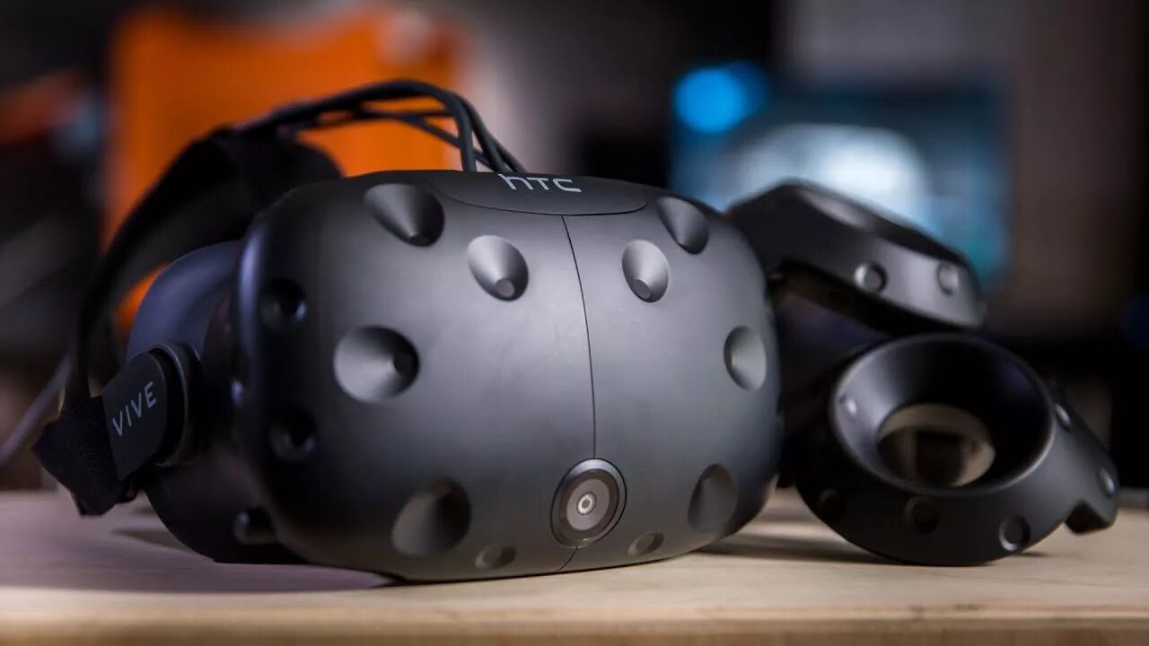 Htc vive 1. Шлем виртуальной реальности HTC Vive. VR шлем HTC Viva. ВР очки HTC Vive. VR шлем Vive Pro 2.