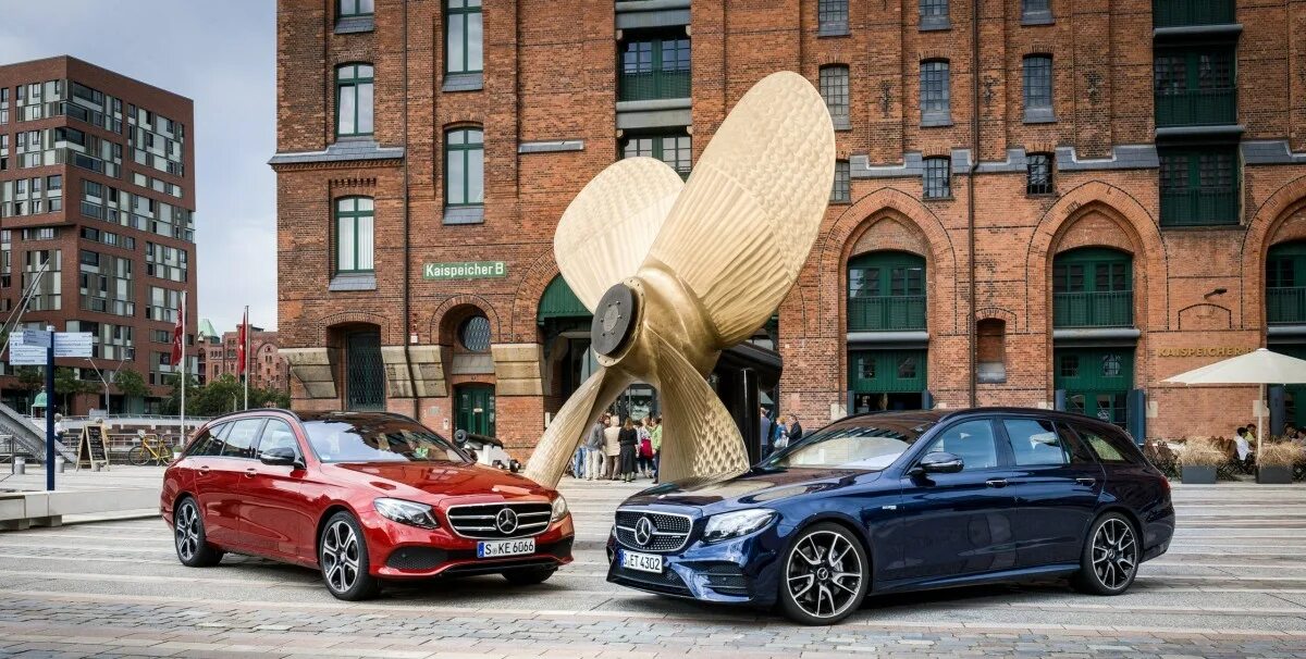 Пазл мерседес. Головоломка мерседес. Мерседес атего красный. Головоломка мерседес. Головоломка мерседес.