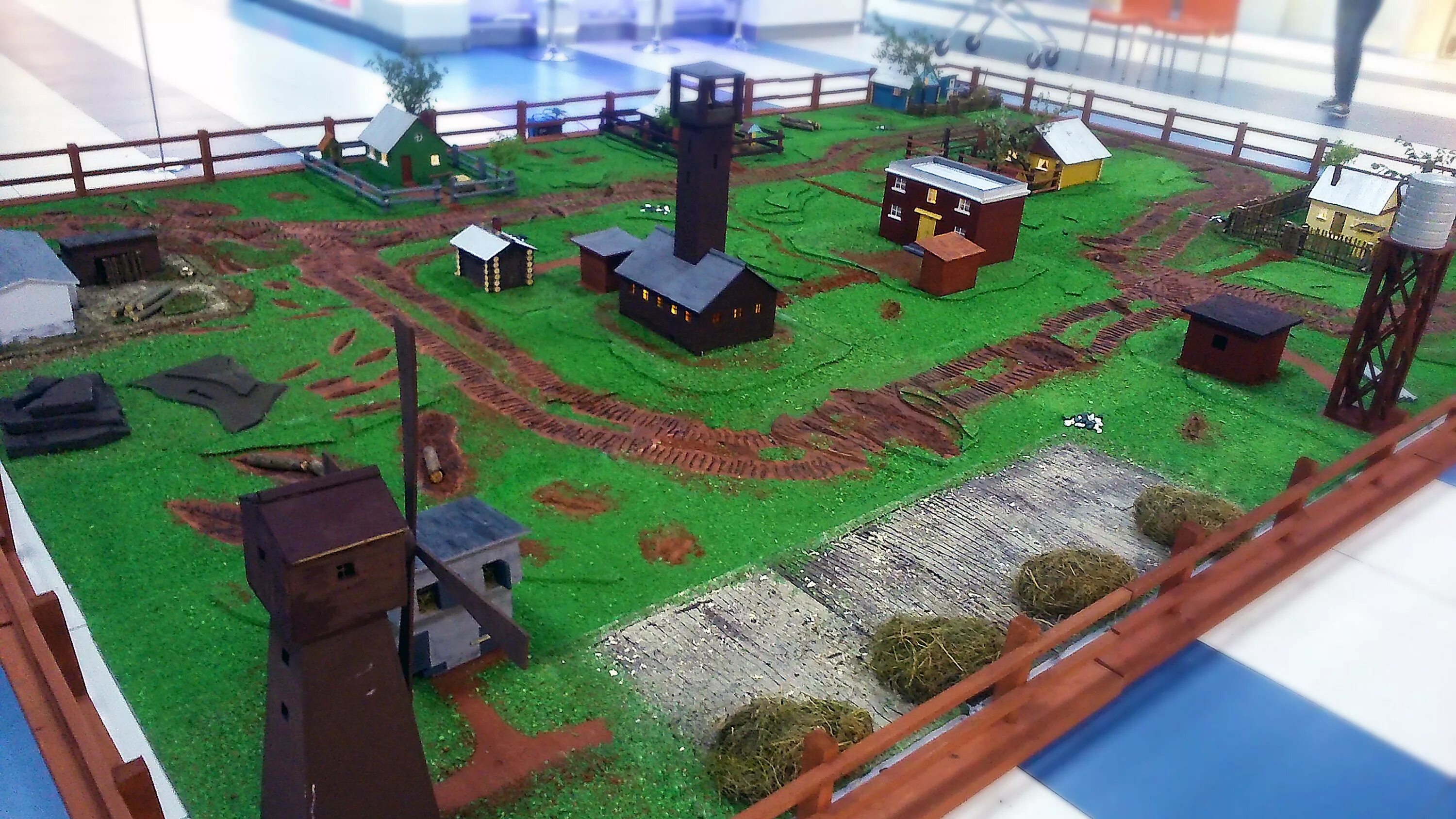 Макет поле. Парк патриот танкодром. Танкодром для радиоуправляемых танков. Диорама пшеничного поля. Диорама, поленово адмиралтейство диорама.