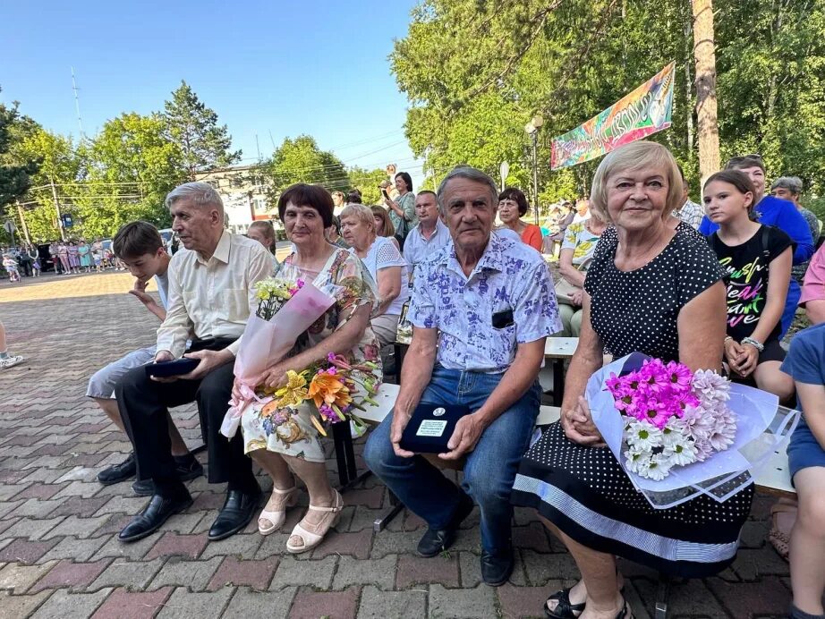 Семейный вязьма. Семейный вязьма. Семейный вязьма. Передача большая семья. Семейный вязьма.