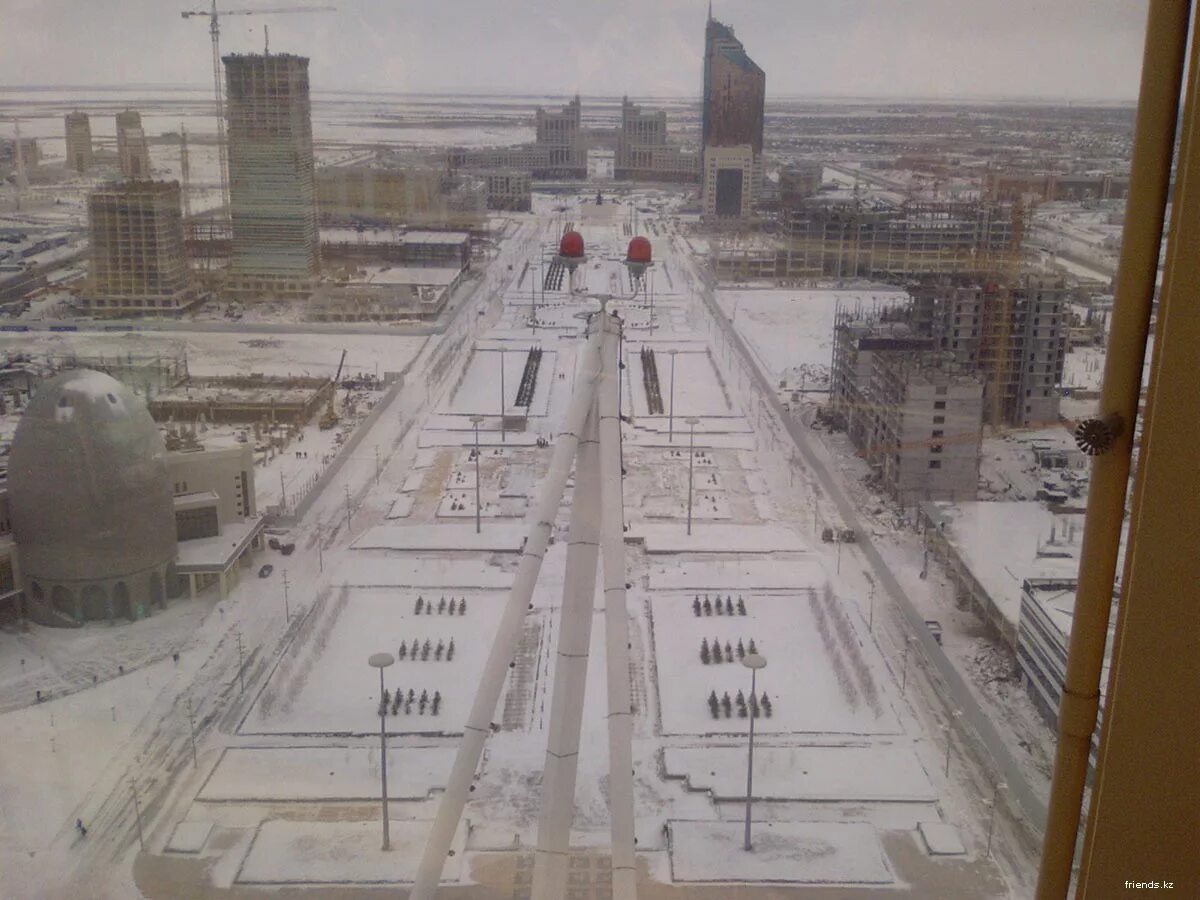 Астана 1990 год. Назарбаев 1998 год. Астана сверху. Назарбаев 1997. Астана 1990.