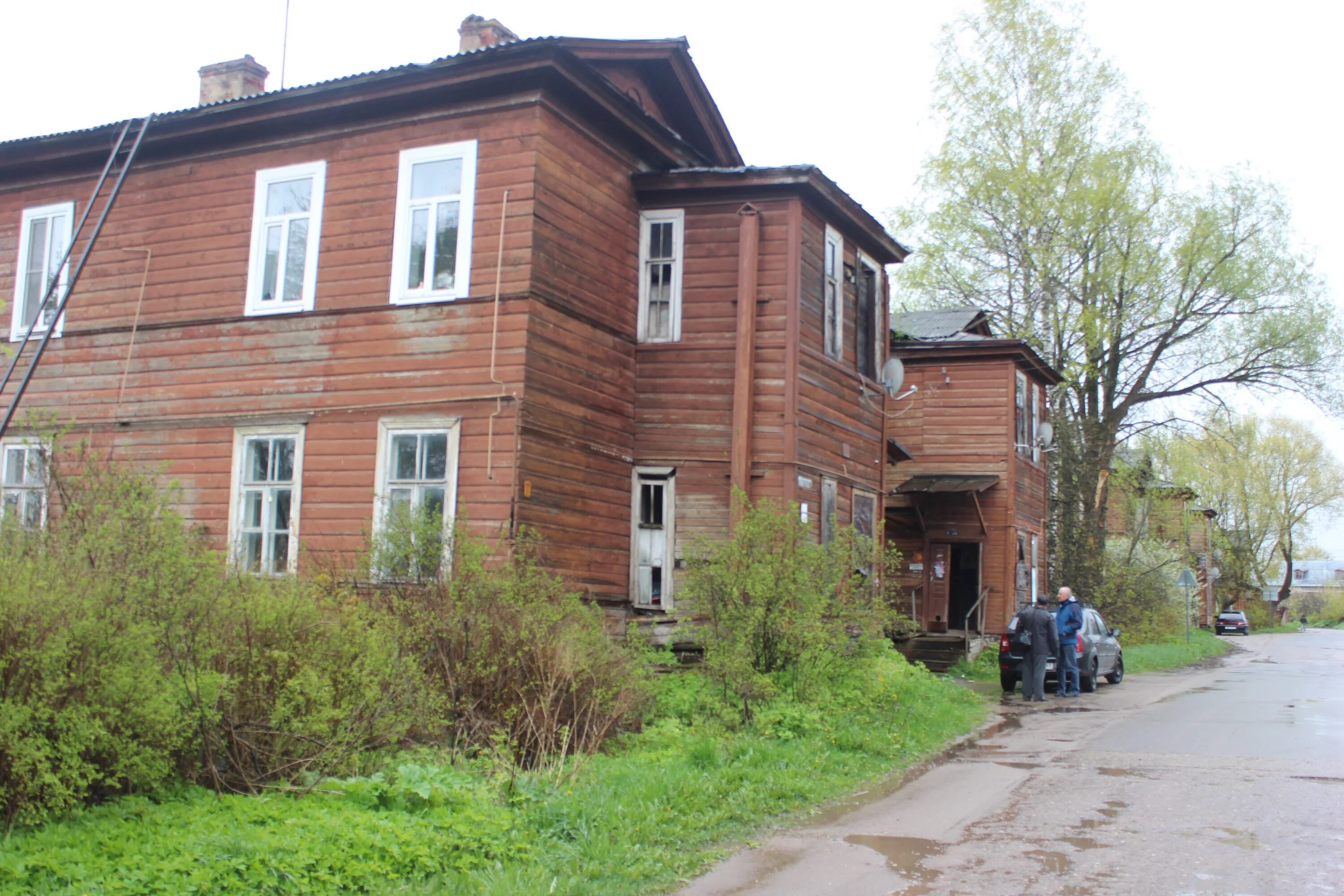 Подслушано в спирово. Спирово Тверская область. Деревня Спирово Тверская область. Двухэтажная казарма. Фото Спирово.