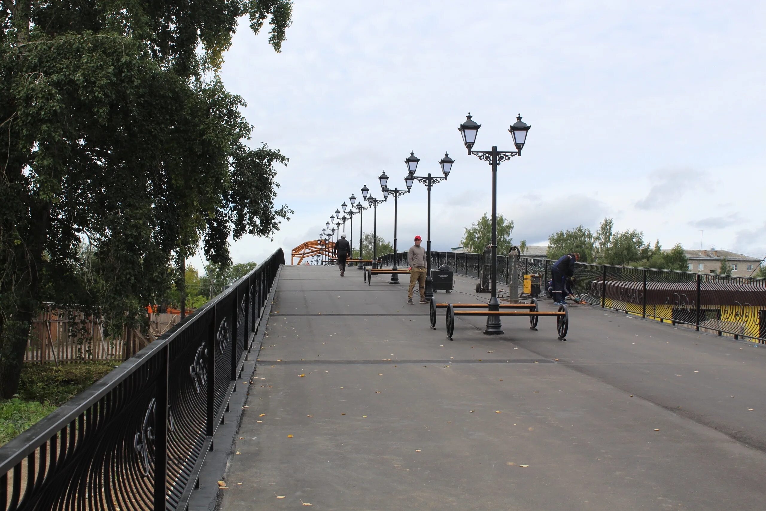 Горбатый мост гусев. Горбатый мост рязань. Арочный пешеходный мост через мкад. На игру загадки правда. Русский язык 4 класс 2 часть упражнение 3.