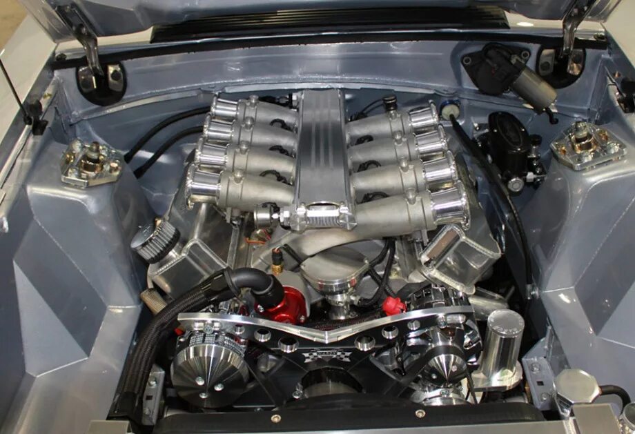 ДВС v6 Ford Mustang. Ford Mustang BMW engine. Мотор Мустанг с турбиной. Мустанг с мощным двигателем.