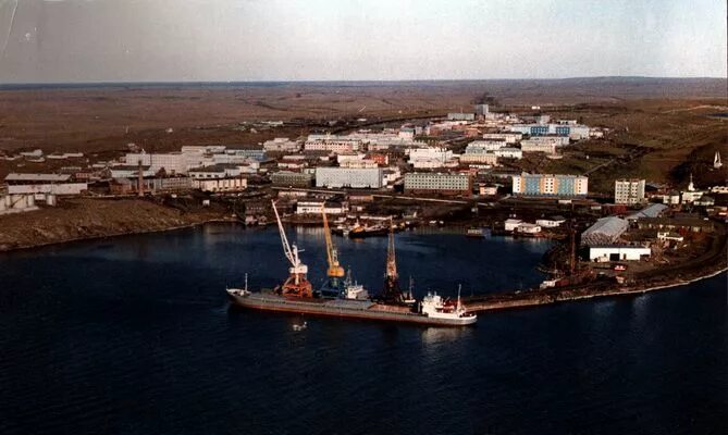 Арктика поселок диксон. Поселок порт диксон. Полуостров таймыр диксон. Арктика поселок диксон. Полуостров таймыр пос диксон.