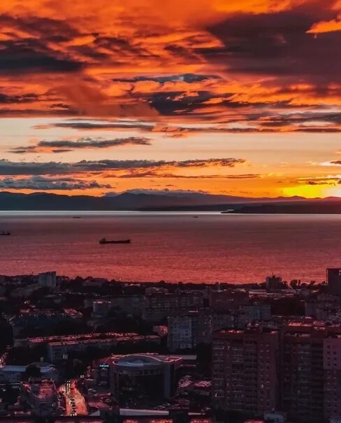 Во сколько закат во владивостоке