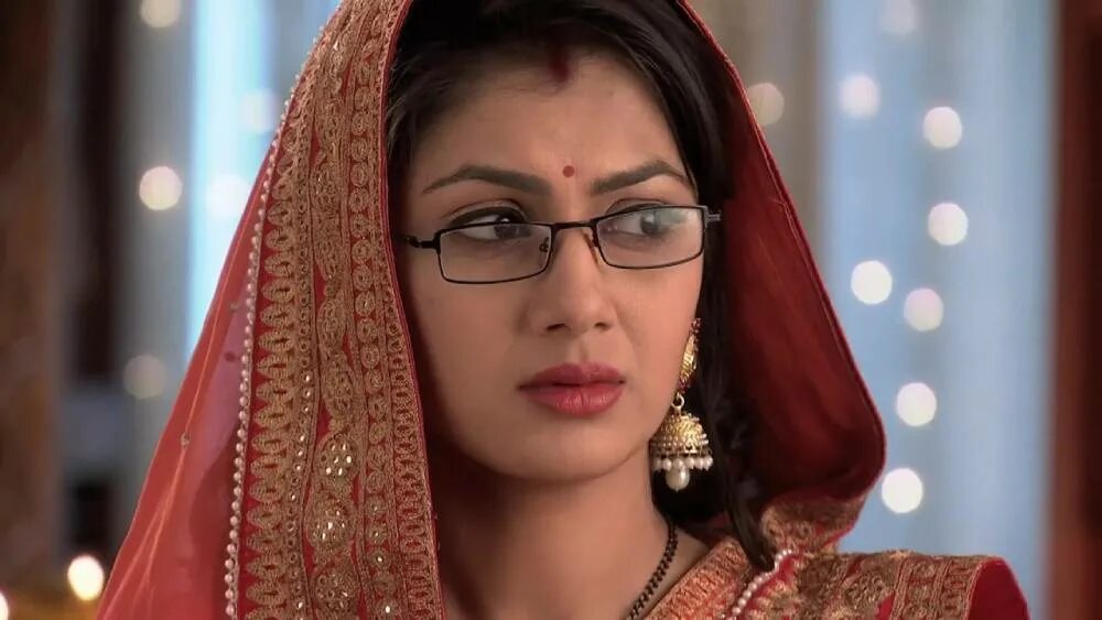 Женская доля индия 101 сериал. Шахана и арьян женская доля. Женская дл. Женская доля сериал суреш. Женская доля сериал 4 сезон.