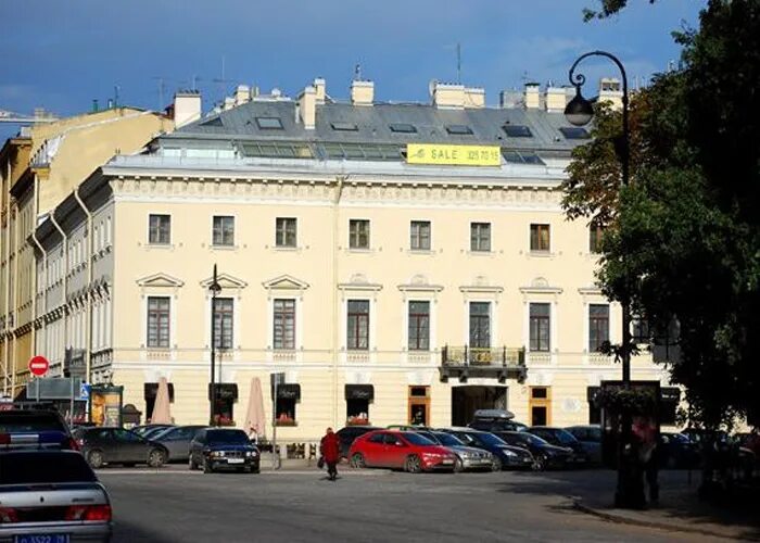 Дом архитектора жако. Санкт-петербург итальянская улица дом 4. Дом жако на площади искусств. Дом жако в петербурге. Дом голенищева-кутузова площадь искусств.