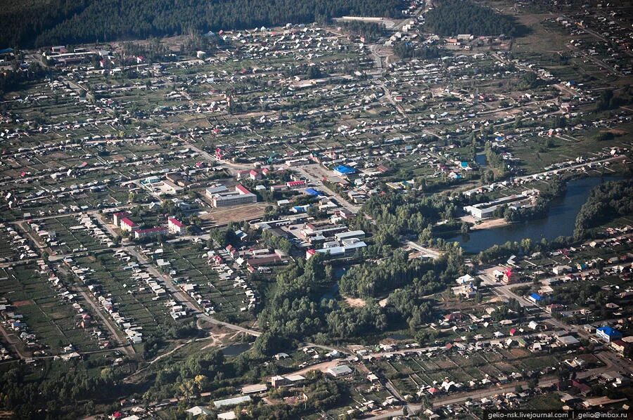 Р п линево искитимского района. Поселок рабочего типа. Новая майна димитровград. Рабочий поселок 5 ленинградская область. Кольцово с высоты птичьего полета.