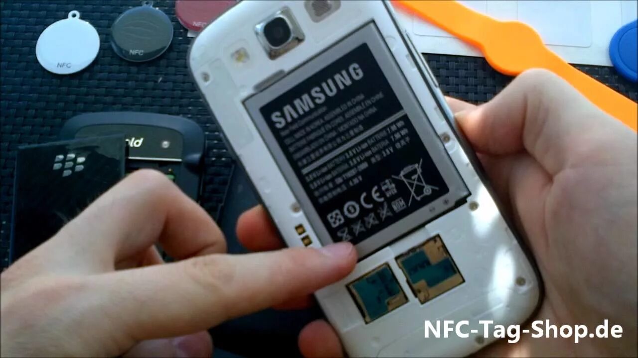 Nfc в телефоне samsung. Галакси с3 NFC. Samsung s3 NFC. NFC Samsung Galaxy s4. NFC модуль самсунг s4.