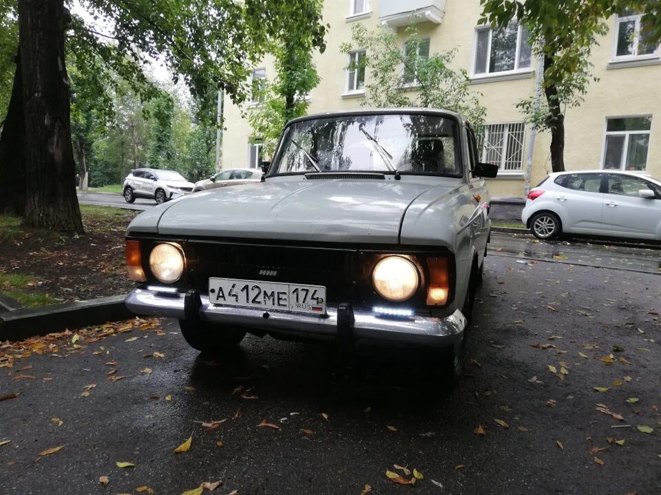 Ездить на москвиче. Ездить на москвиче. Ездить на москвиче. Ездить на москвиче. Москвич 2140 без бамперов.