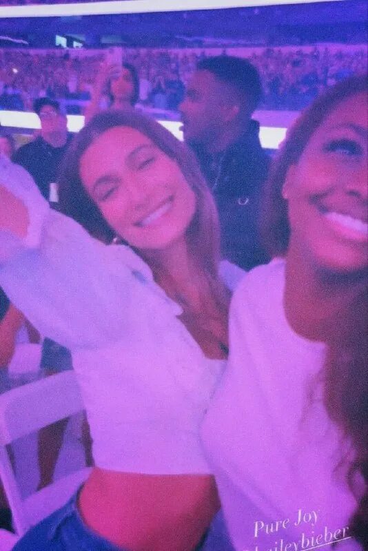 Пов реал. Пов реал. Пов реал. Реал герл горячие. Lava holes.