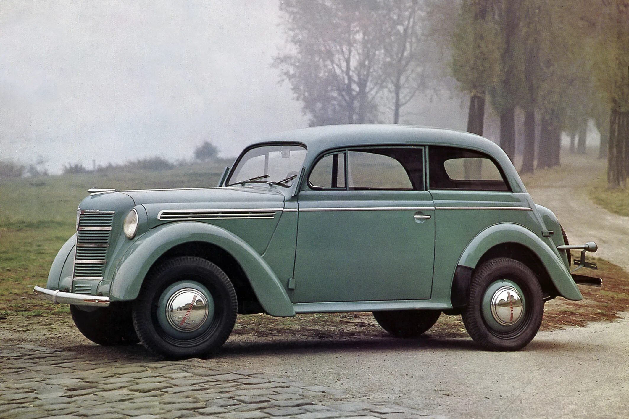 Москвич военных лет. Opel Kadett k38. Opel Kadett 1938. Москвич 400 Opel Kadett. Opel Kadett 1937.
