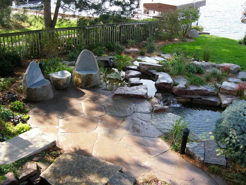 Stone ideas. Плитняк дорожки ландшафт. Stone ideas. Патио камень. Скамейка из дикого камня.