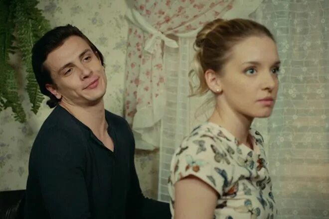 Улица - "Сериал УЛИЦА на ТНТ - вялотекущая, почти несмешная комедия. Актёры и ро
