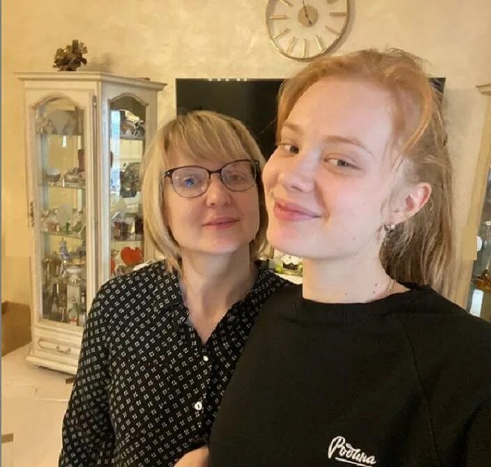 Чем занимаются дети Александра Михайлова от двух браков: сын и две дочери КиноИн