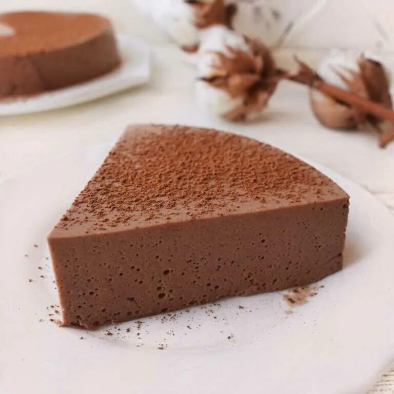 Шоколадное суфле. Суфле с какао. Шоколадный мусс «пат-а-бомб». Пп десерт с какао. Десерт из ряженки и желатина с какао.