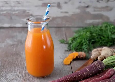Сок моркови и сок чеснока