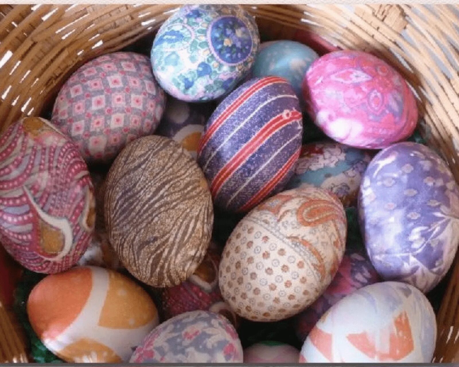 Великденски яйца. Окрашивание яиц. Покраска яиц на Пасху. Необычные яйца на Пасху.