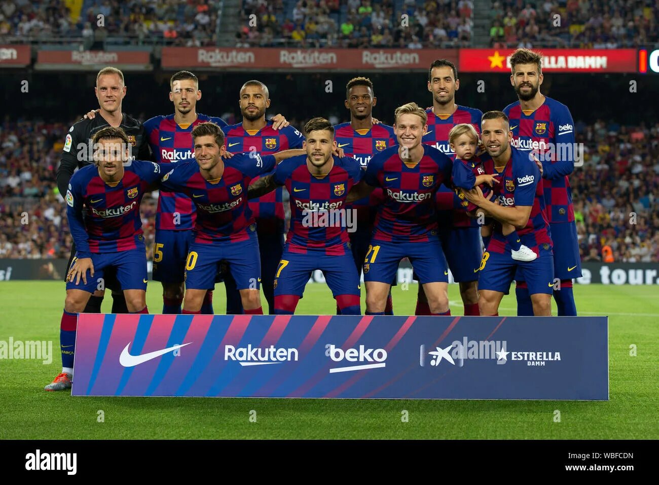 Форма барселоны 19-20. Фк барселона форма. Barcelona 2019. Форма барселоны 19-20. Игроки барселоны.