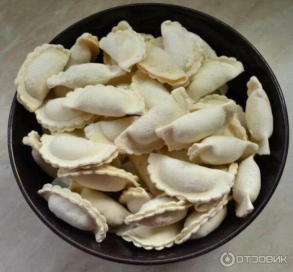 пельмени домашние разные формы. пальмень, мант и хинкал. виды пельменей. китайские пельмени цзяоцзы. корейские дамплинги.