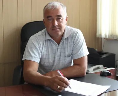 Компания уволила