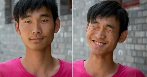 Кот ыыы. Собака выпрашивает. Надпись на асфальте улыбнись. Улыбнись тебе идет. Улыбнись тебе так идет.