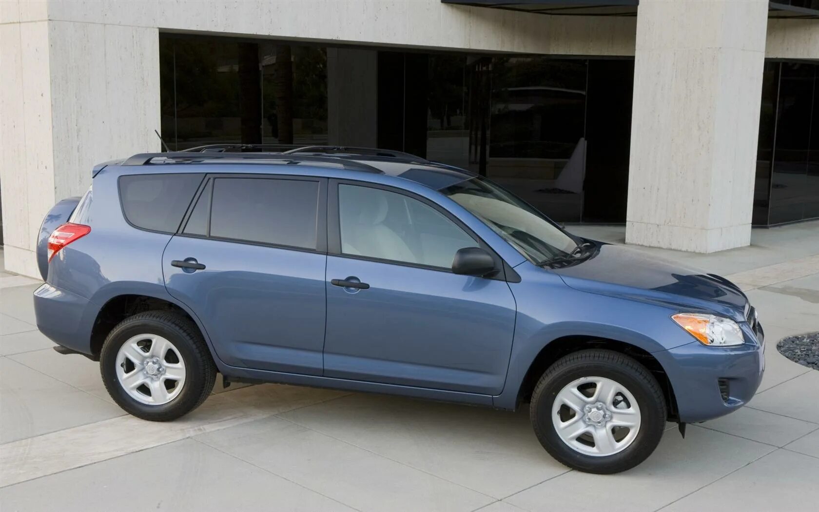 Toyota rav4 2009. Тойота рав 4 2009. Toyota rav4 2011. Тойота рав 4 2011. Рав 4 2006 год купить