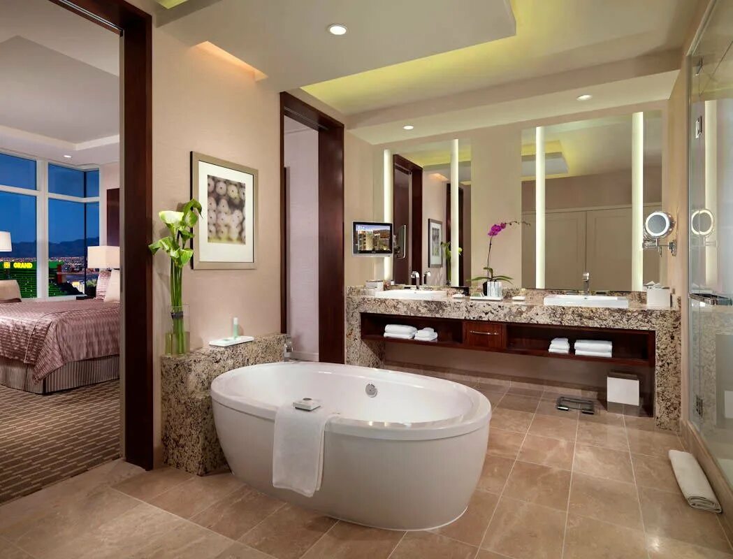 спальня совмещенная с ванной комнатой. спальня совмещенная с ванной комнатой. стильная ванная комната. отдельностоящая ванна в спальне. душевая в спальне.