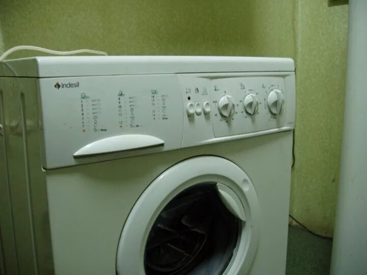 Индезит wgd834t. Стиральная машина Indesit WGD 834 T. Indesit WGS 834 TX. Стиральная машина Indesit wgd1236tx.