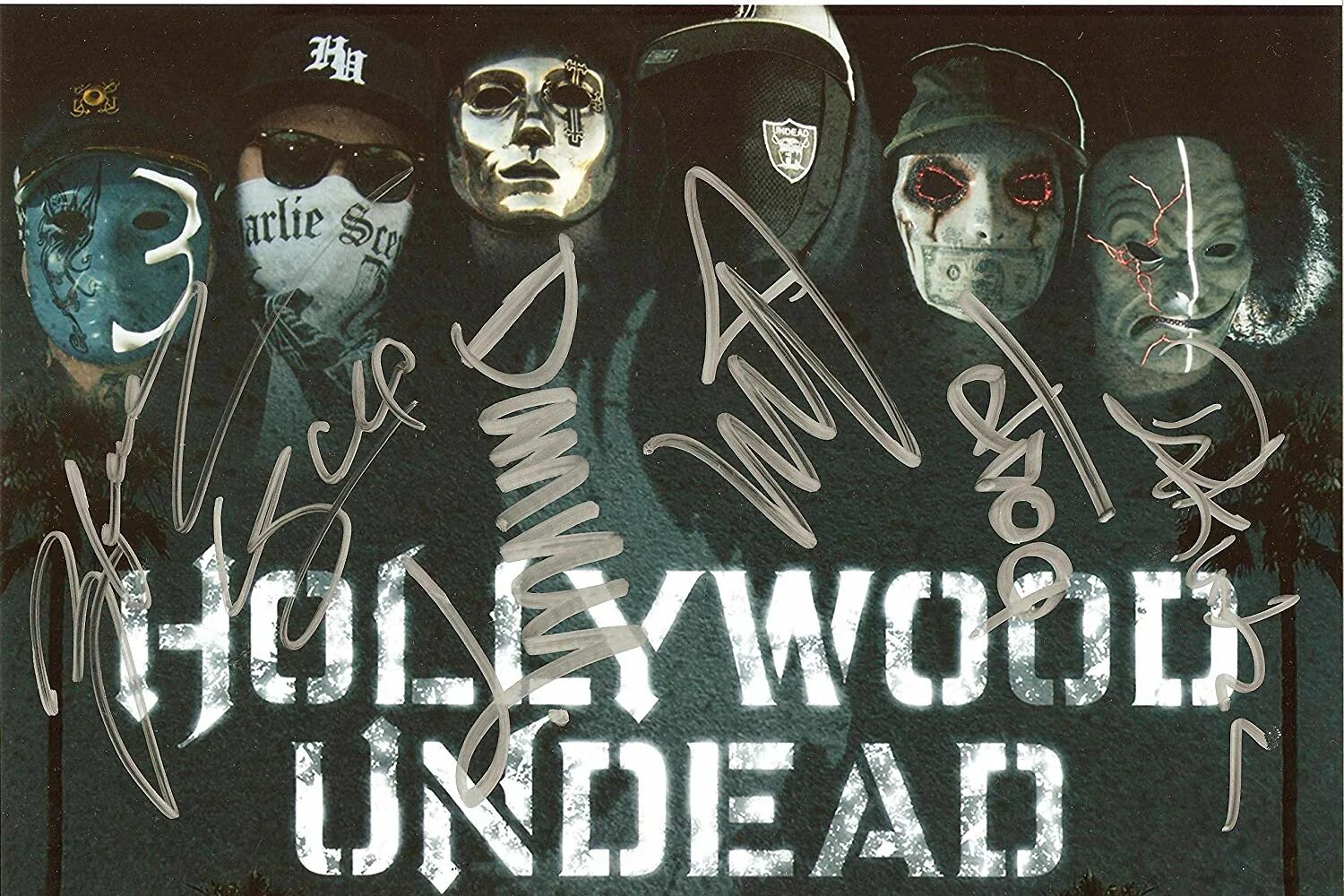 Hollywood undead go. Hollywood undead постер. hollywood undead плакат. плакат голливуд андед плакат. постеры группы hollywood undead.