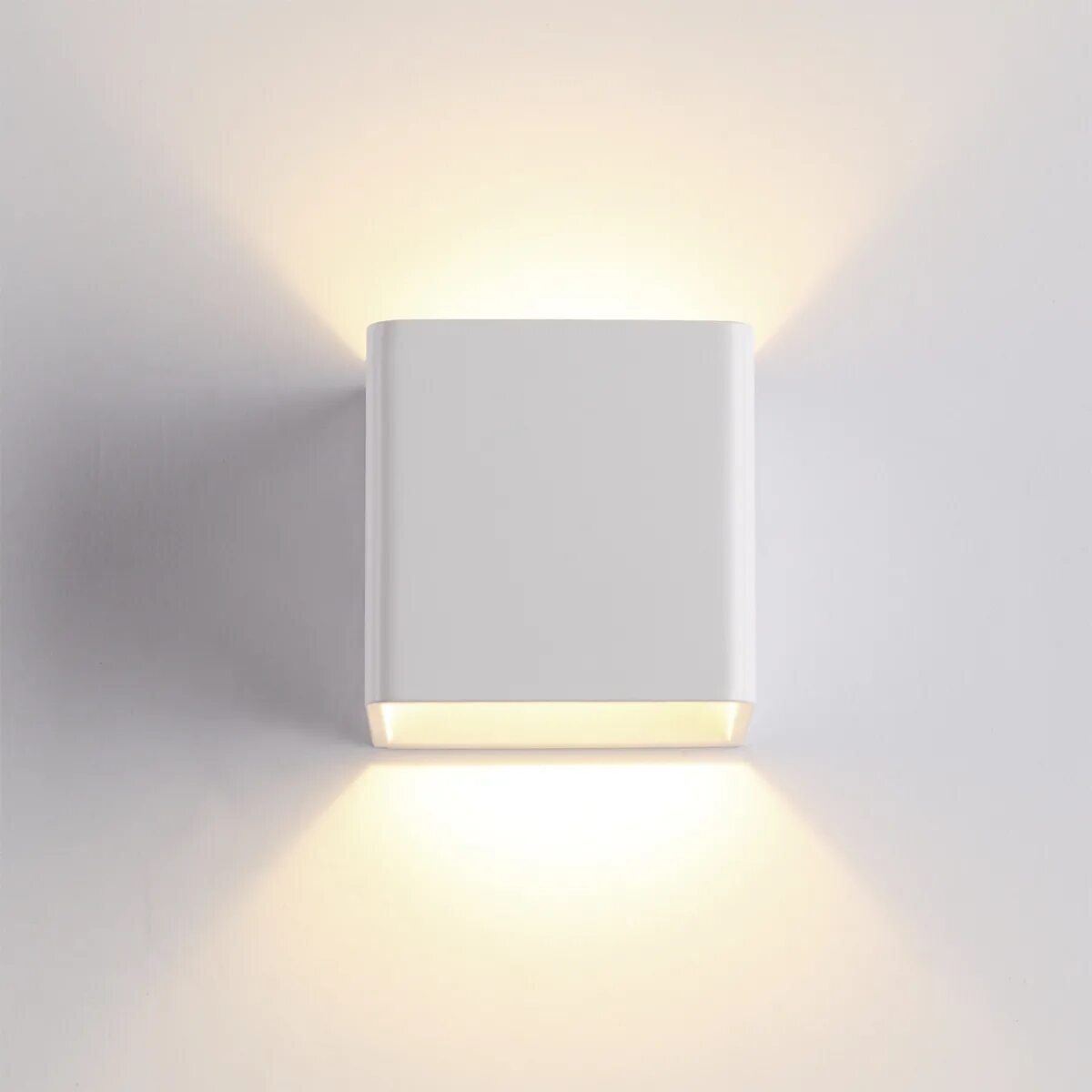 Светильник квадратный белый. Настенный светильник odeon light 3594/5wl muralia. настенный светодиодный светильник odeon light muralia 3594/5wl. odeon_light_3594-5wl. накладной светильник odeon light muralia 3594/5wl.