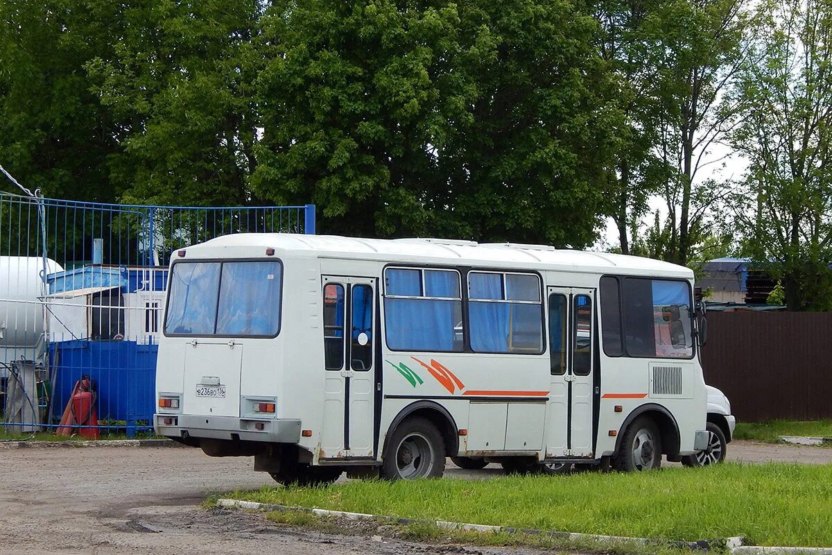 Автобус 136 ПАЗ 3205. ПАЗ 3205 бронированный. ПАЗ 32054 на метане. ПАЗ 3205 внутризаводской.