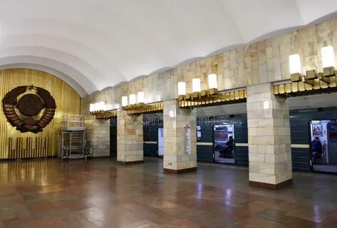 Гражданская станция метро