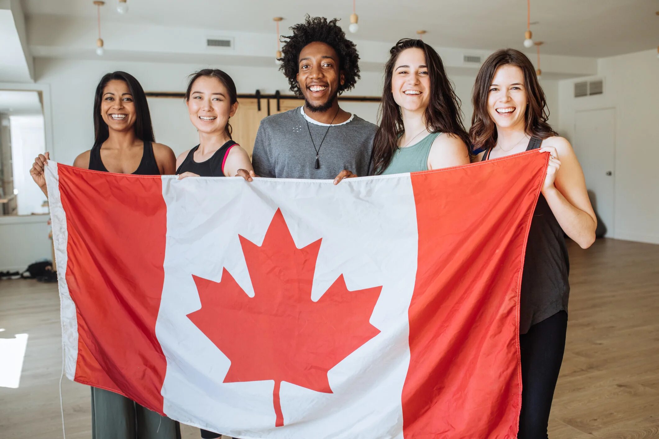 People s o. Студенты в Канаде. Канада люди. Народы Канады. Иммигранты в Канаде.
