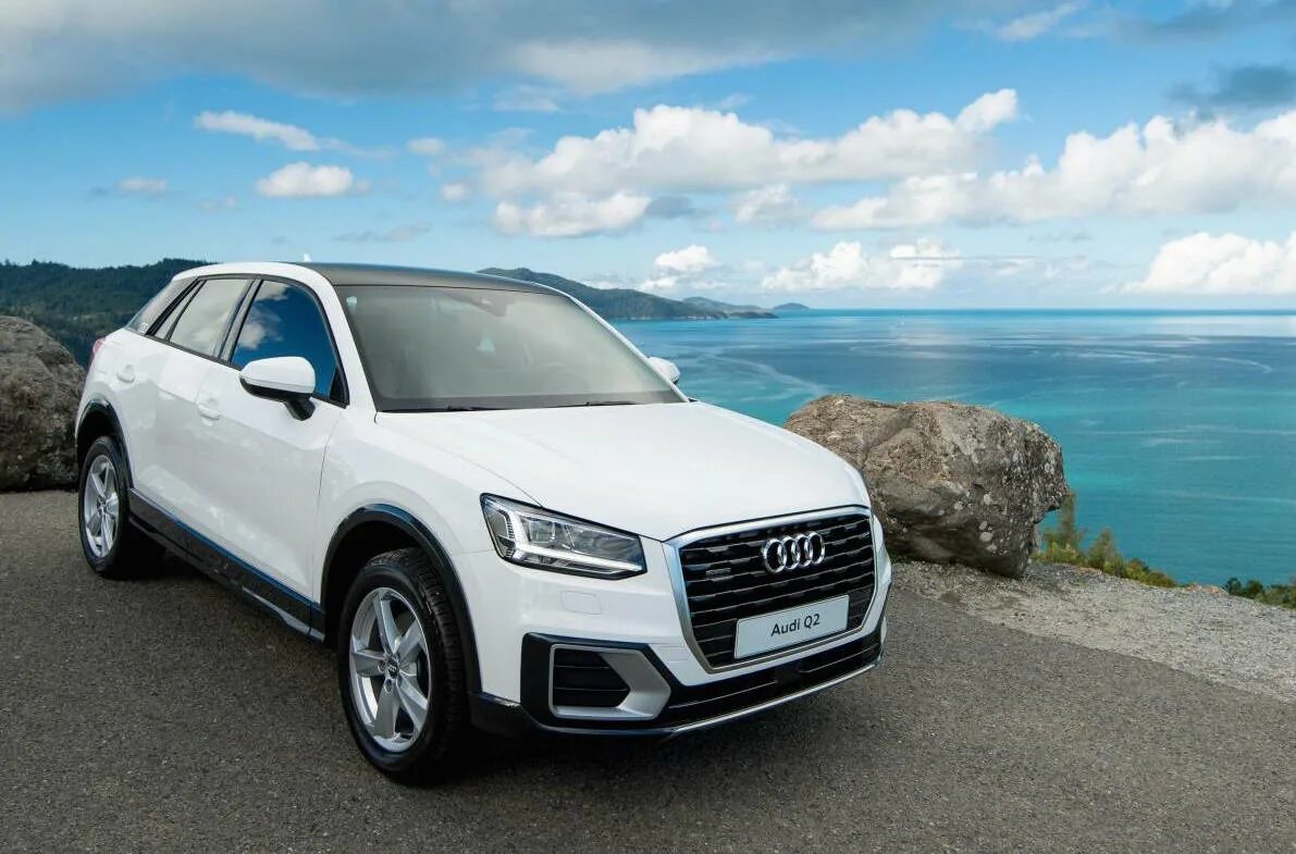 Q1 q. Audi q2. Audi q2 2021. Ауди кроссовер q2. Ауди ку 2.