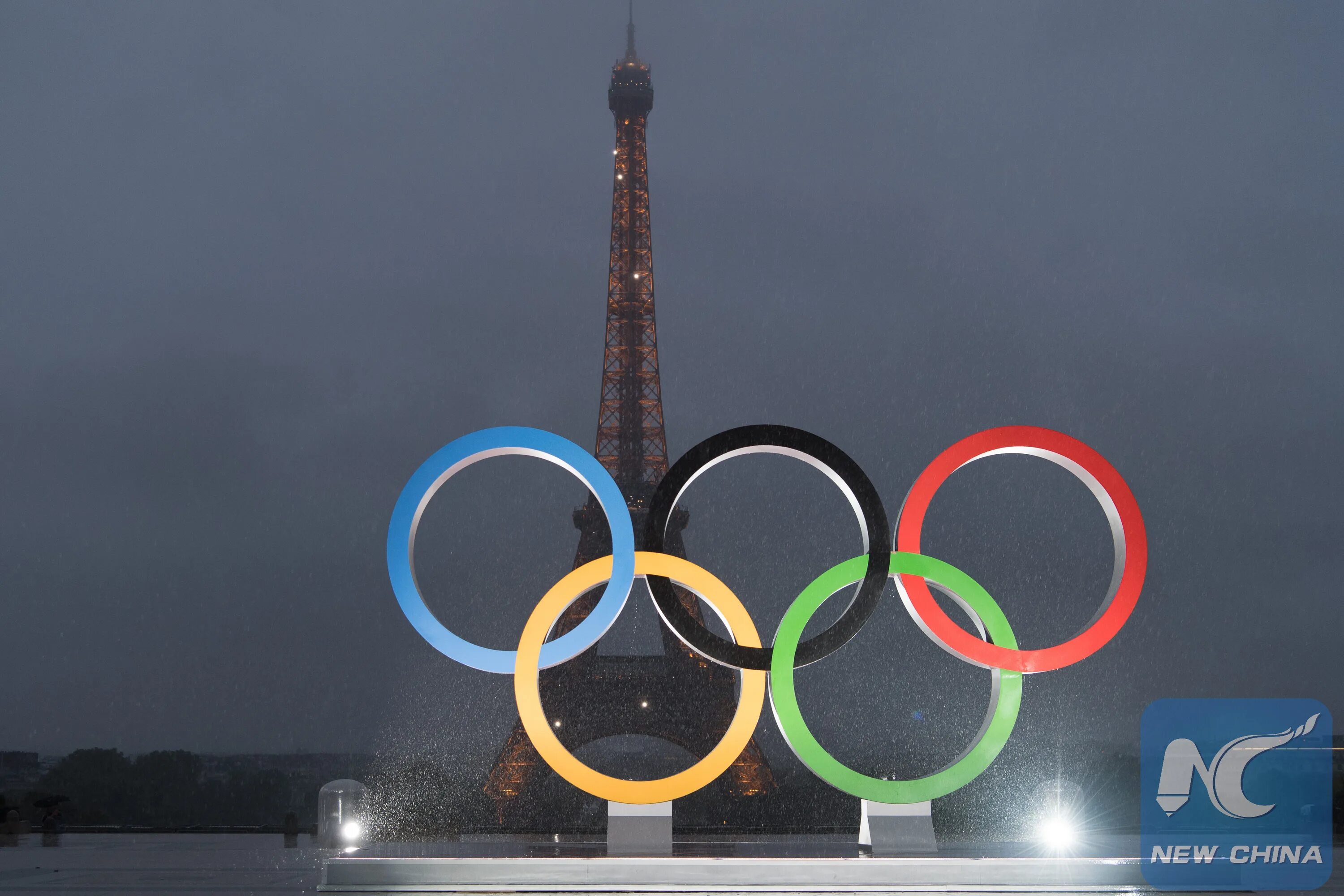 2025 summer olympics host city. Олимпийские игры в париже 2025. олимпик в 2025. параолимпиада в париже 2025.