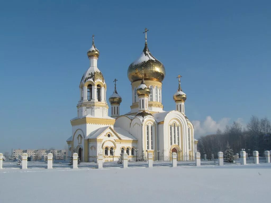 Храм Благовещения Пресвятой Богородицы Комсомольский. Республика Мордовия, Чамзинский район, Комсомольский. Храм в поселке Комсомольский Мордовия. Храм Благовещения Пресвятой Богородицы Чамзинка. Мордовия чамзинский район п комсомольский