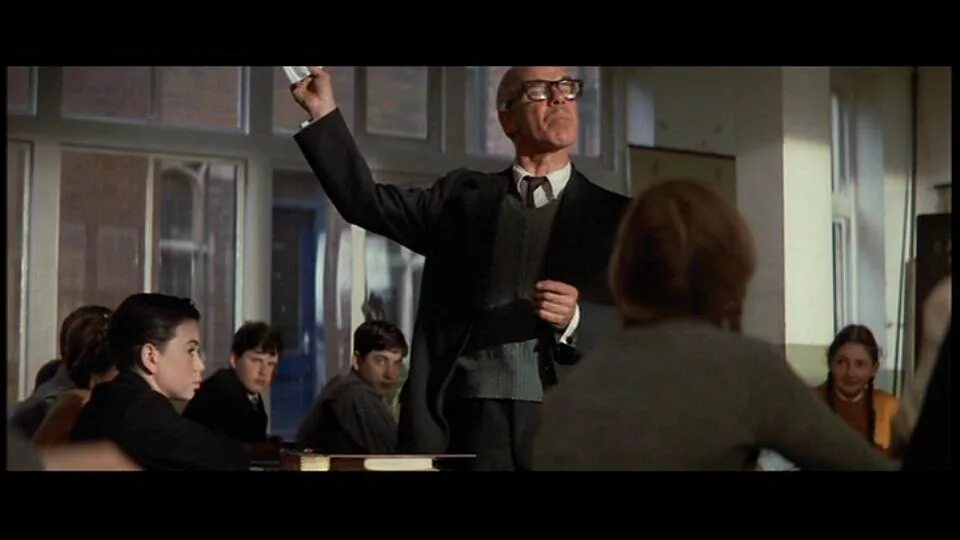 Pink floyd welcome to the machine. Учитель из пинк флойд. Pink floyd концерт 1975. Учитель pink floyd. Pink floyd happiest days.