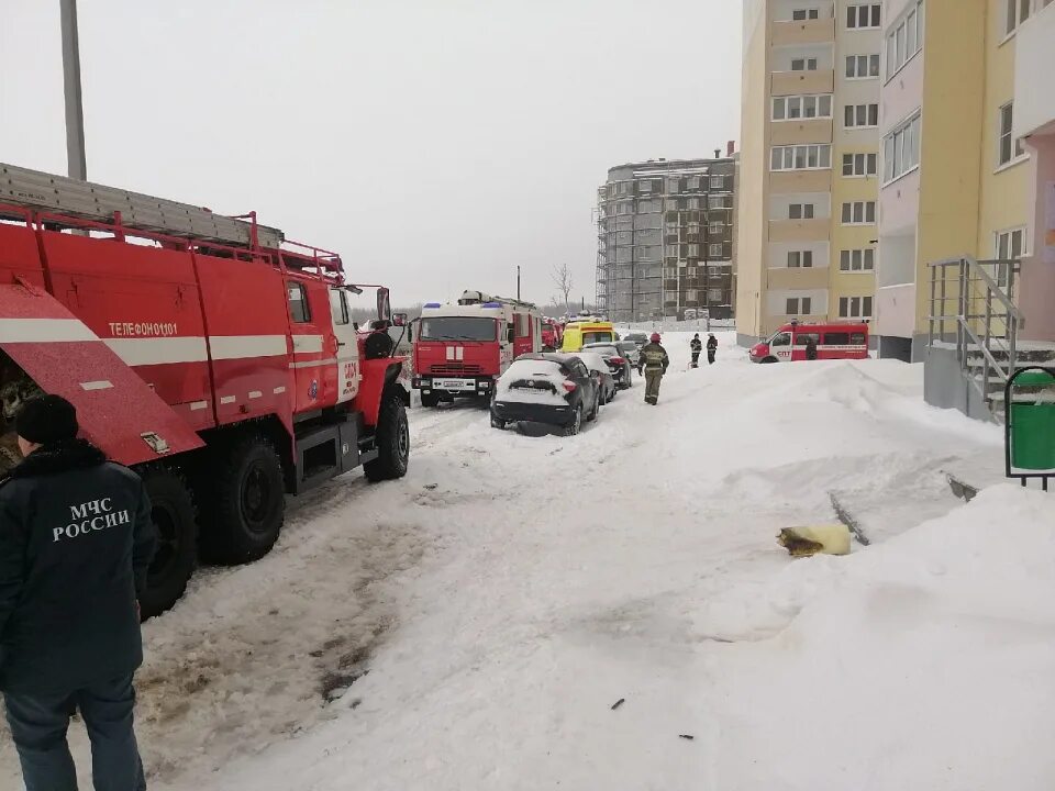 Трагедия в Рождественском Иваново. Трагедия в микрорайоне Рождественский. Вчера пожар в Иваново на рождественской. ИВАНОВОНЬЮС последние. Трагедия в ивановской области